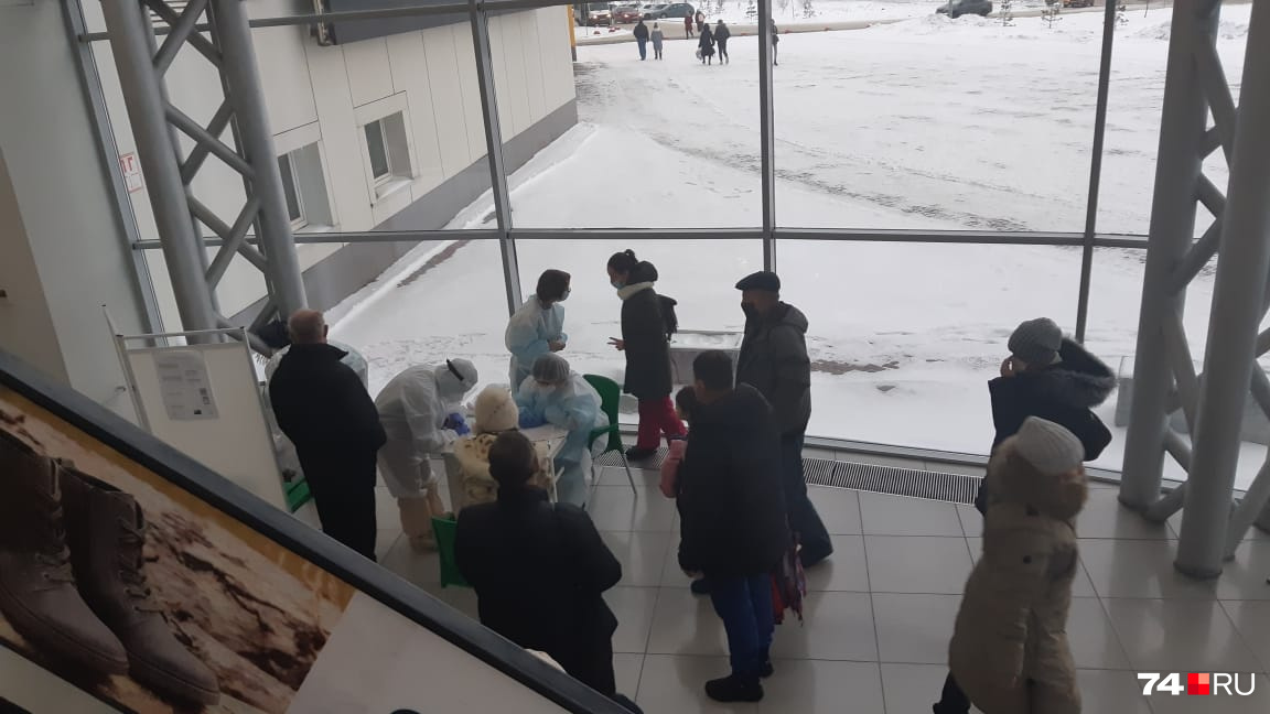 Но и условия для взятия мазка здесь более стесненные Но и условия для взятия мазка здесь более стесненные