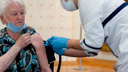 «Население не оценивало важность вакцинации»: чаще всего скорую вызывают непривитые северяне