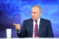 Путин поручил принять закон о защите социальных выплат от списания долгов