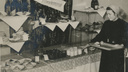 Шведский стол по-советски: как выглядела легендарная Фабрика-кухня изнутри