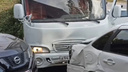 На Дону водитель автобуса умер за рулем. Неуправляемая машина попала в ДТП