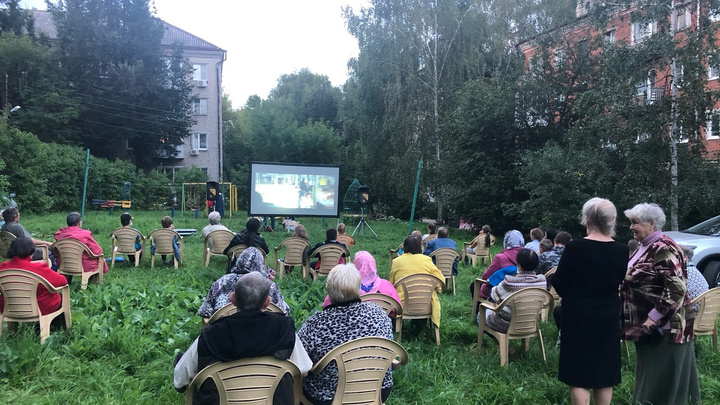 В нижегородских дворах бесплатно покажут советские фильмы