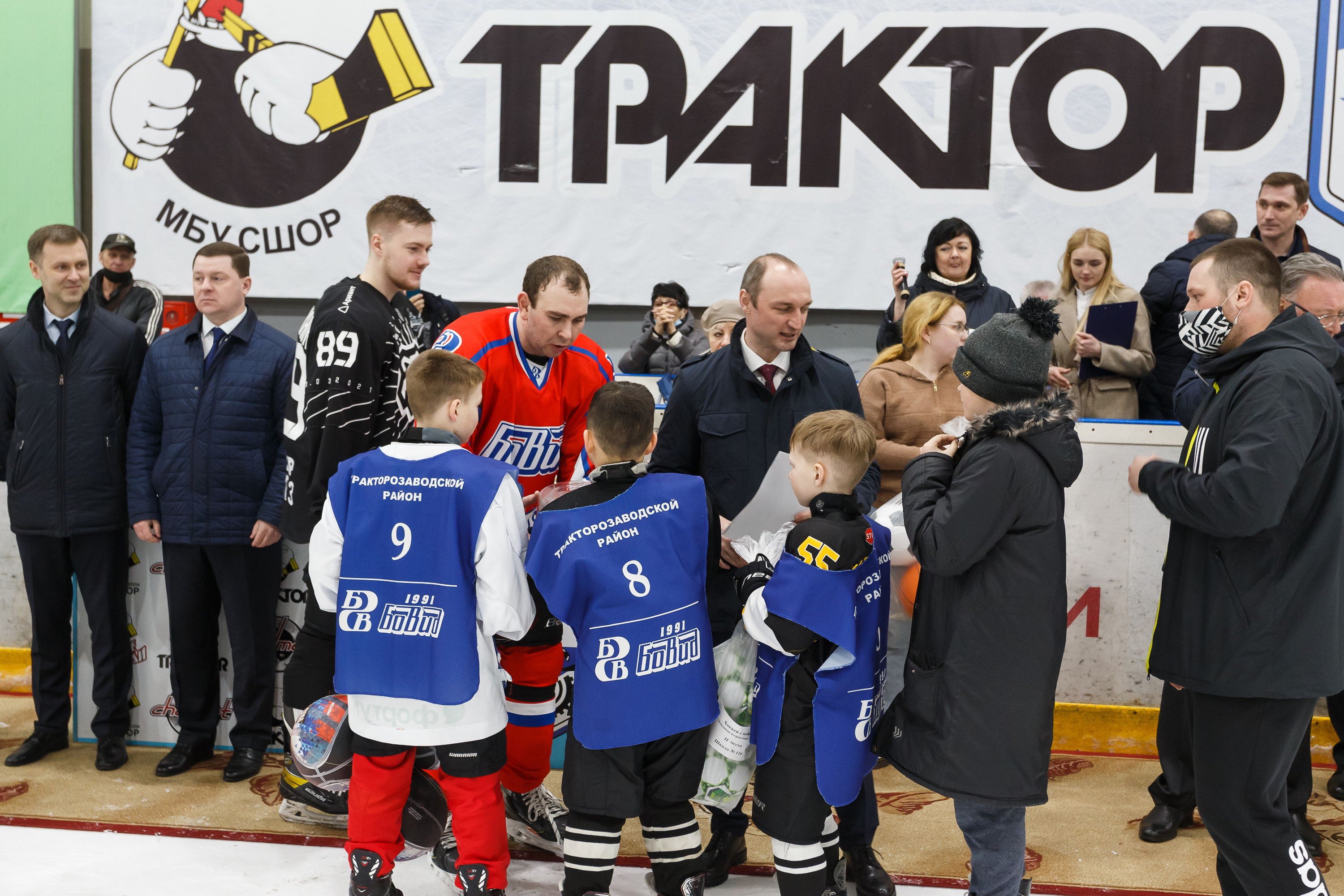 Компания «БОВИД» содействует в создании детских хоккейных дворовых команд
