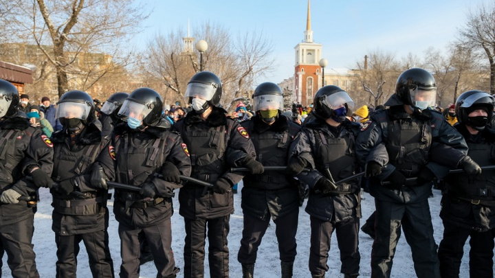 Красноярская полиция вновь предостерегает от участия в митинге: пугают бешеными штрафами и сроками
