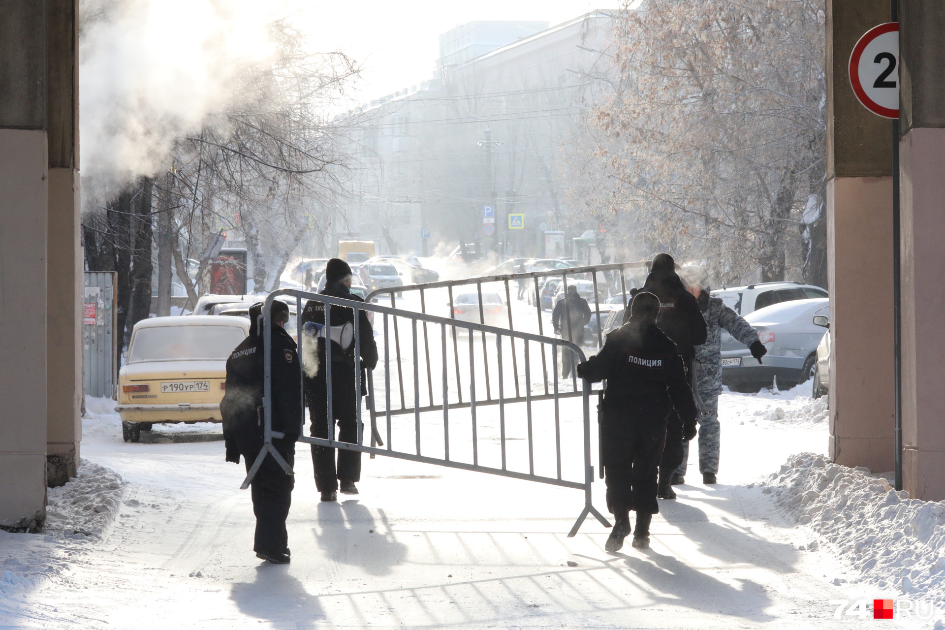 Типичный челябинск. Митинг в Челябинске 23 января. Митинг в Челябинске сейчас. Митинг 23 Челябинск. Протесты в Челябинске.