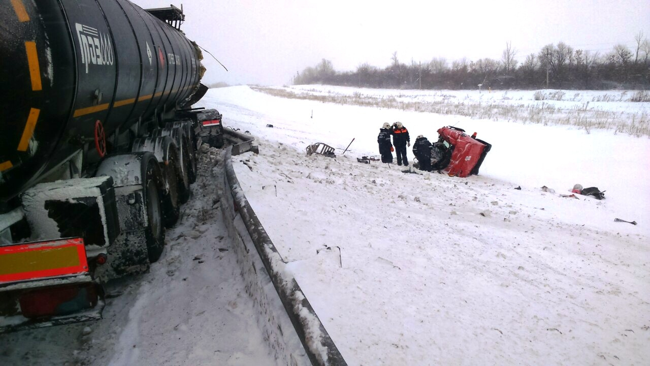 14 01 2019. Трасса м5 ДТП Сызрань Урал. ДТП на м5 Тольятти Сызрань.