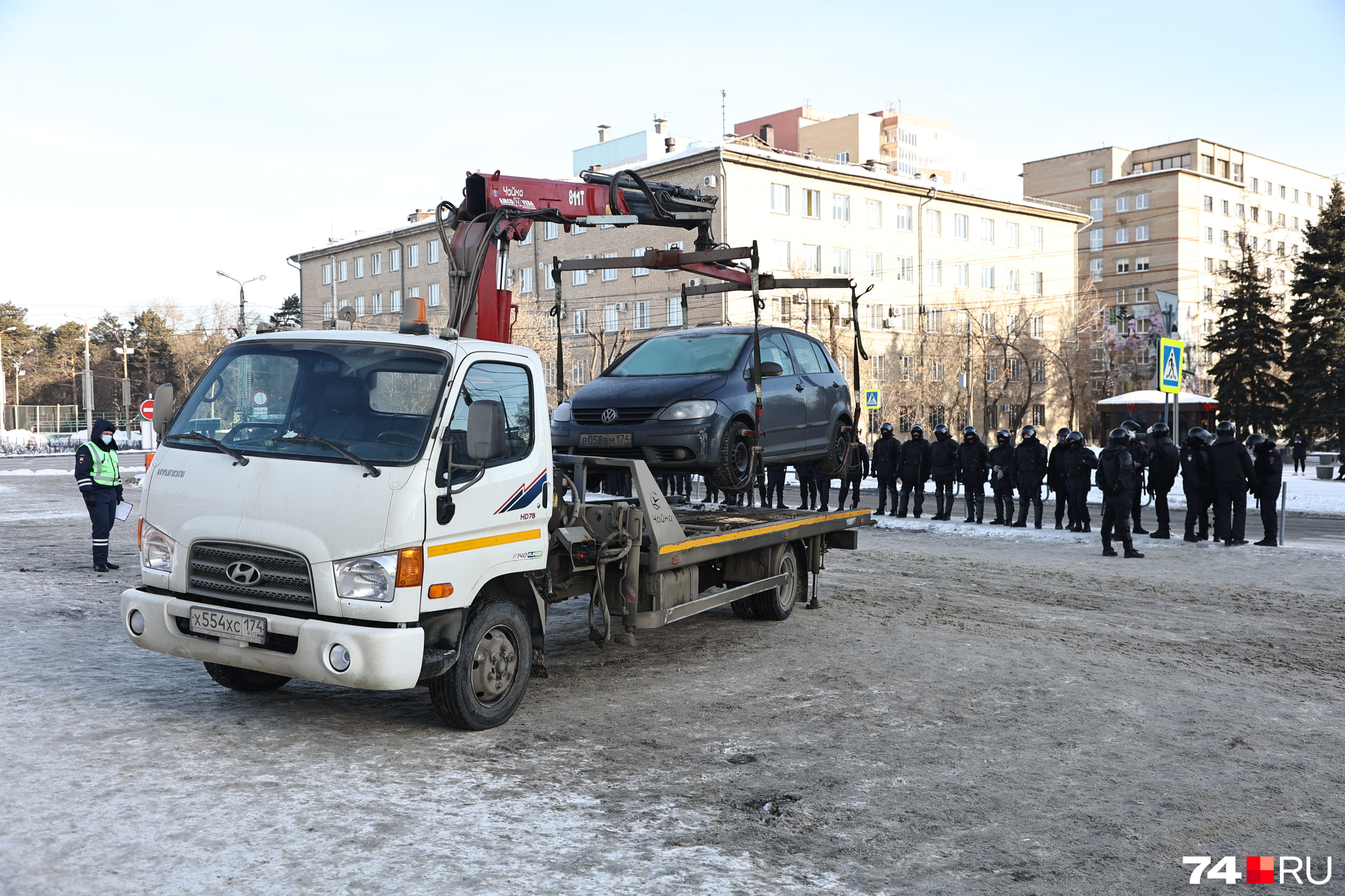 Въезд открыт разве что «Чайкам» — службе эвакуации Въезд открыт разве что «Чайкам» — службе эвакуации