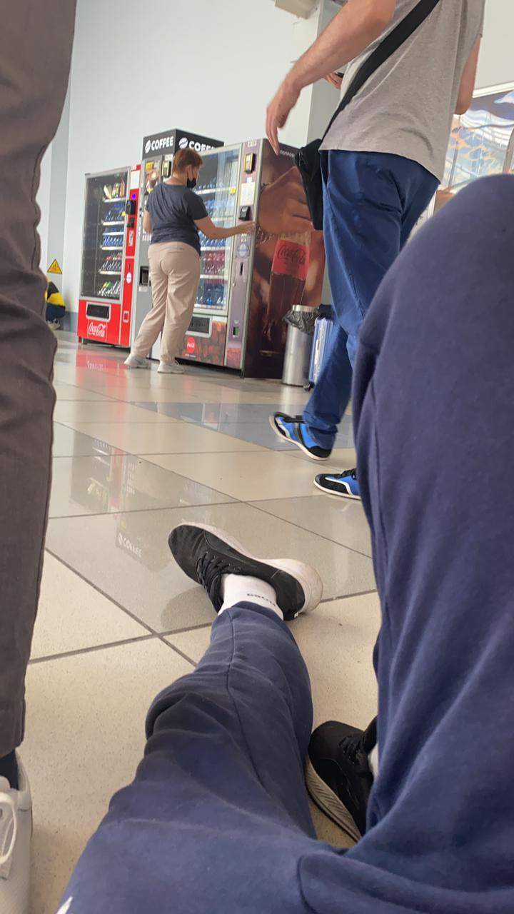 Места на полу старались держать, потому что их быстро занимали Места на полу старались держать, потому что их быстро занимали
