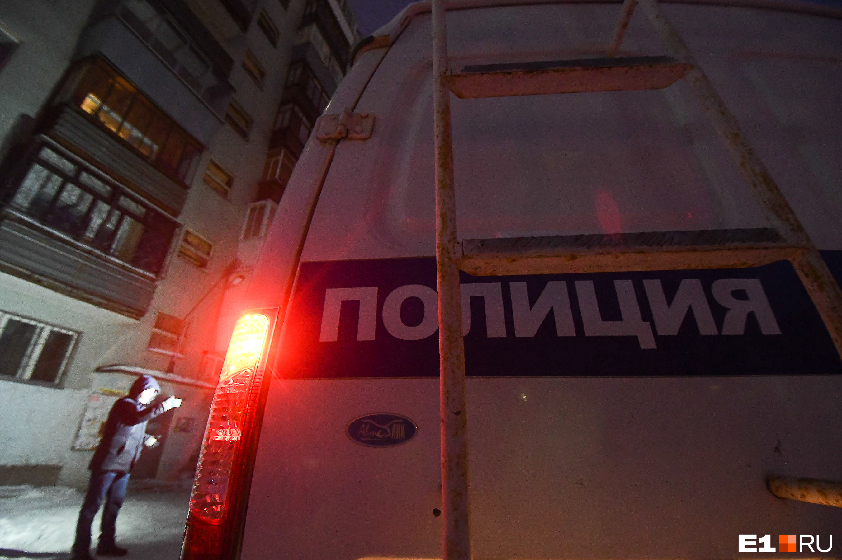 В Екатеринбурге мужчина вышел из дома в лютый мороз и пропал. Поисковики просят о помощи