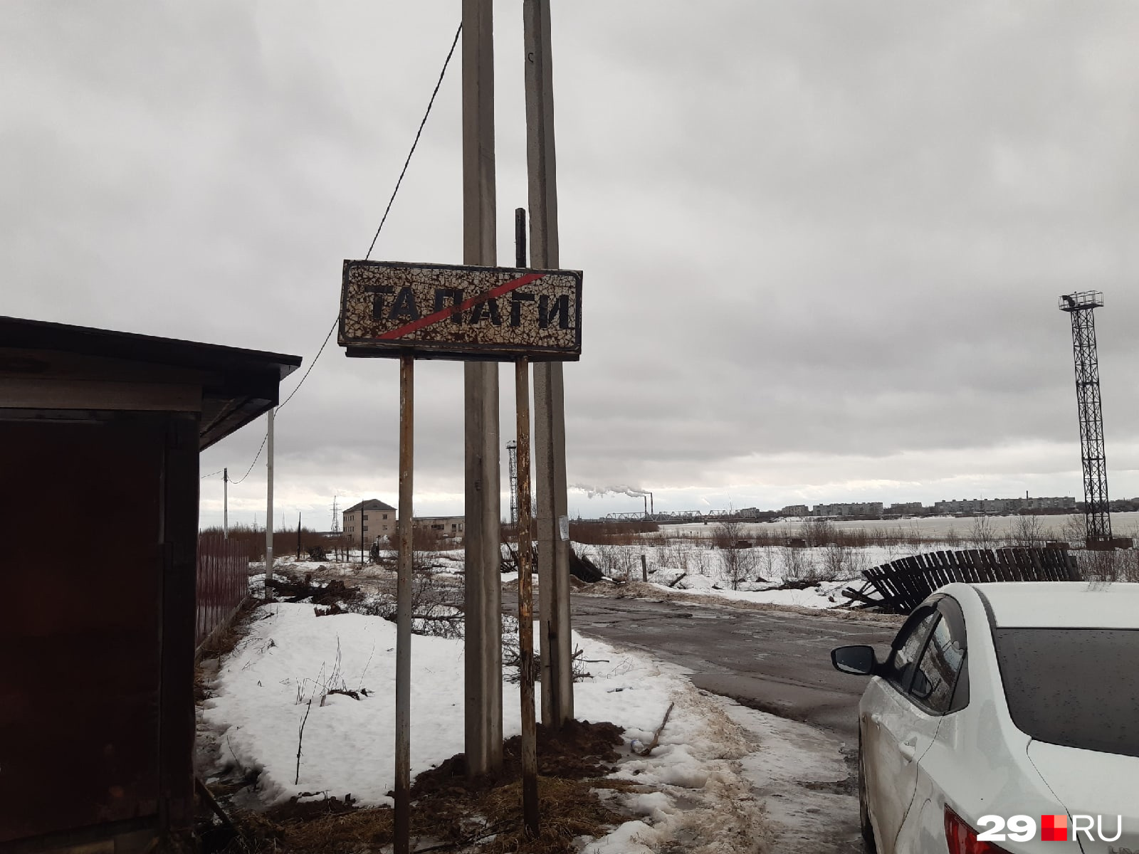 Интервью с Тамиллой было записано около месяца назад. Сейчас ее, скорее всего, уже перевели в колонию общего режима отбывать наказание. Она намерена стараться, чтобы выйти по УДО как можно скорее Интервью с Тамиллой было записано около месяца назад. Сейчас ее, скорее всего, уже перевели в колонию общего режима отбывать наказание. Она намерена стараться, чтобы выйти по УДО как можно скорее