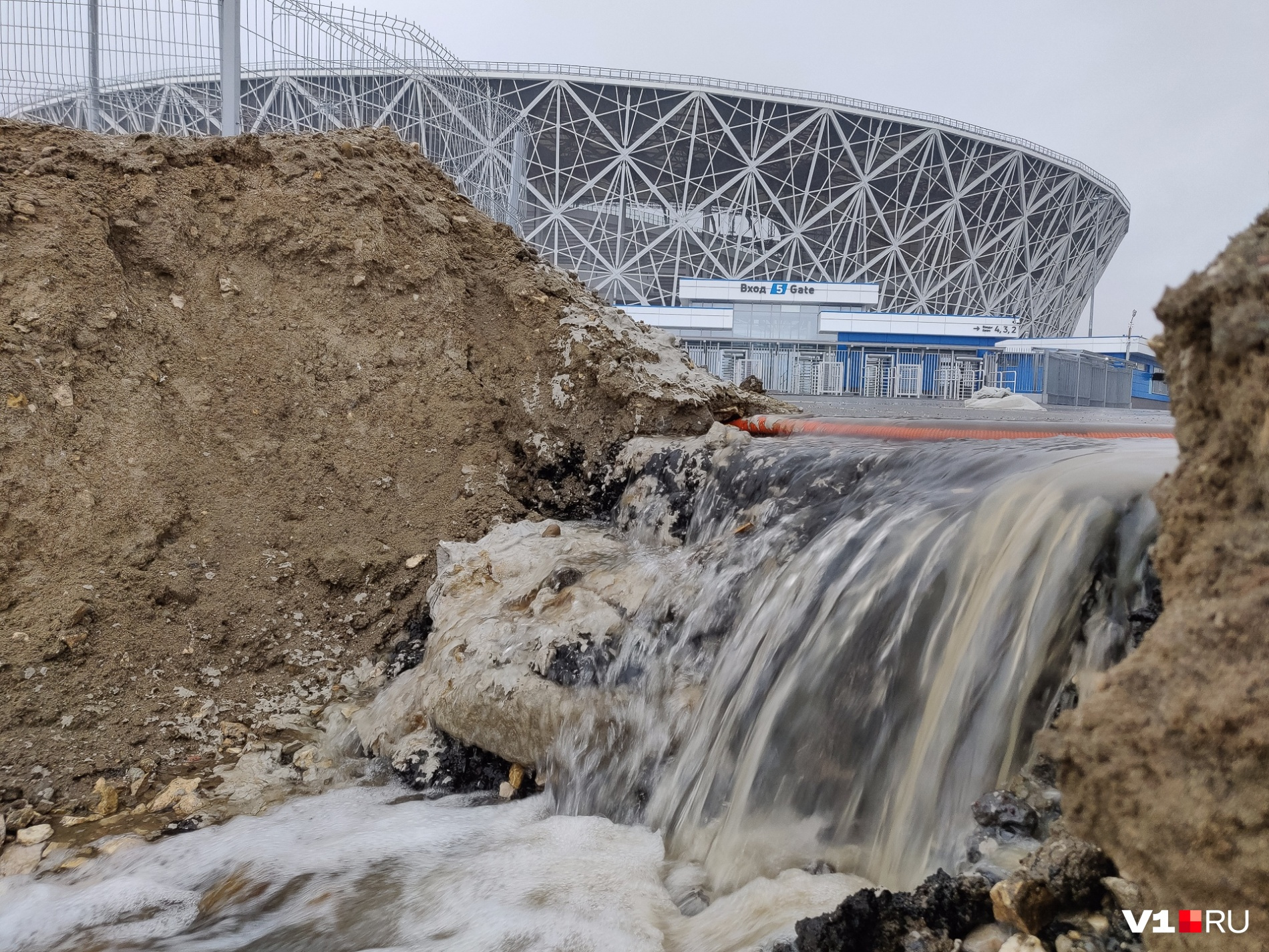 Вот такую картину наблюдали волгоградцы во время аномального ливня в <nobr class="_">2018 году</nobr> Вот такую картину наблюдали волгоградцы во время аномального ливня в <nobr class="_">2018 году</nobr>
