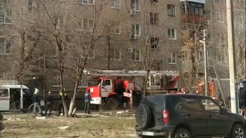 В Волгограде потушили пожар в квартире в Тракторозаводском районе