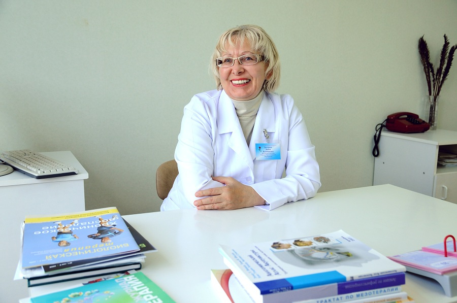 Врач высшей категории, невролог, иглорефлексотерапевт, действительный член Международной ассоциации акупунктуры ICMART Любовь Григорьева