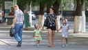 Безработным родителям в сентябре заплатят по 3 тысячи рублей на ребенка