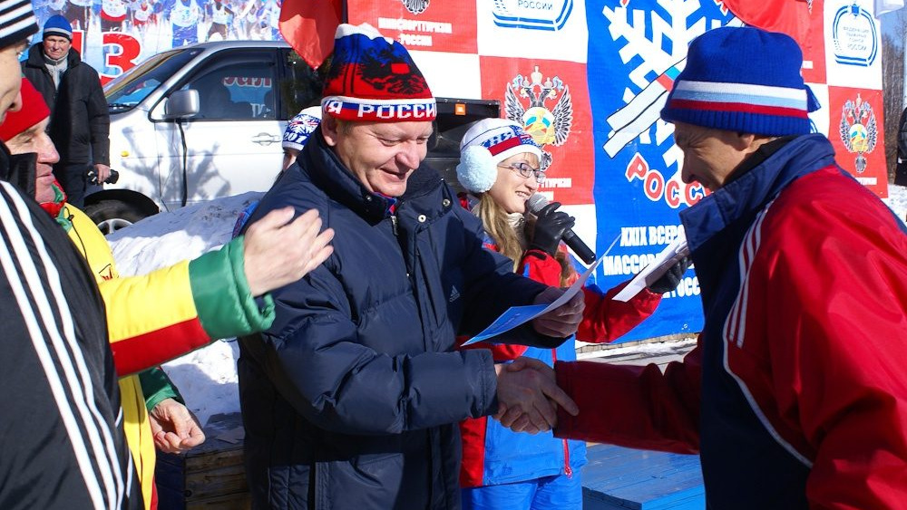 Награждение на «Лыжне России-2011» в Чите