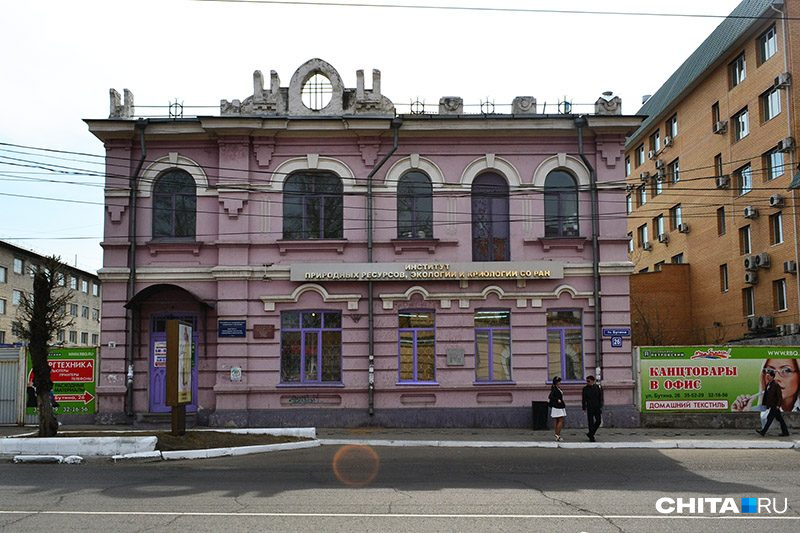 Так выглядел дом Ореловича в 2013 году