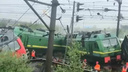 Рельсы встали дыбом: в Санкт-Петербурге столкнулись два поезда