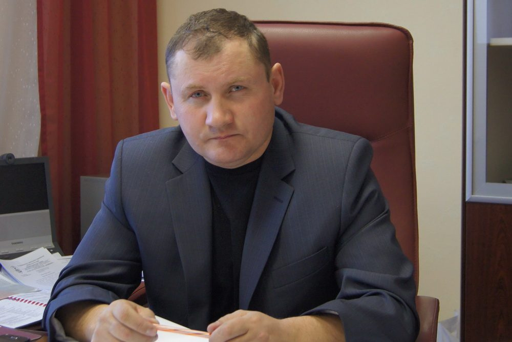 Министр спорта забайкальского края. Министр спорта Забайкальского края Середкин. Министр спорта Забайкальского края 2023. Министр спорта Ларионов Чита. Министр спорта Республики Бурятия.