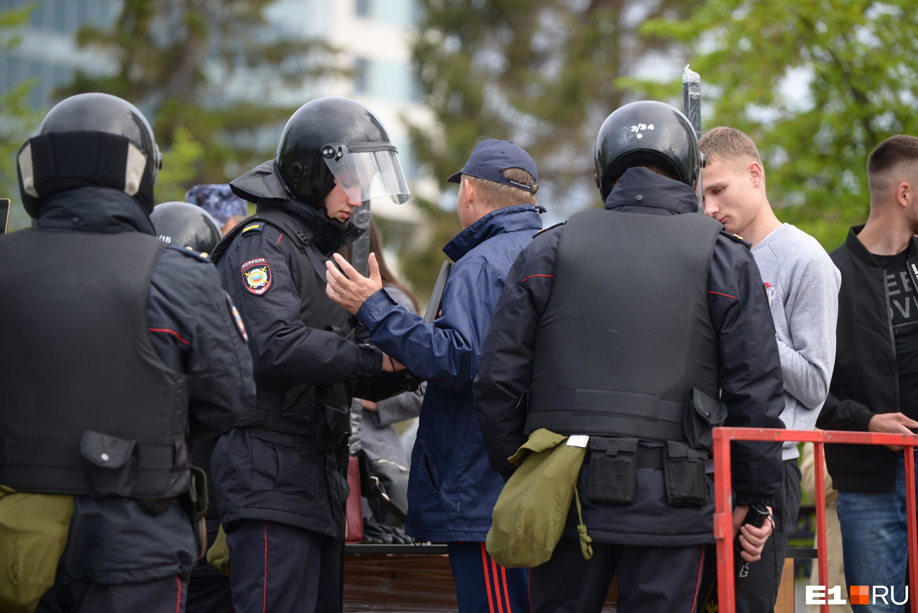 Облава мобилизация телеграмм. Облава мобилизация. Облавы на уклонистов. Облавы на призывников.