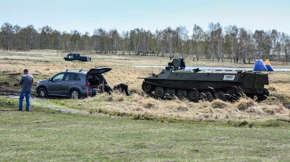Кроссоверу сесть тут не зазорно Кроссоверу сесть тут не зазорно