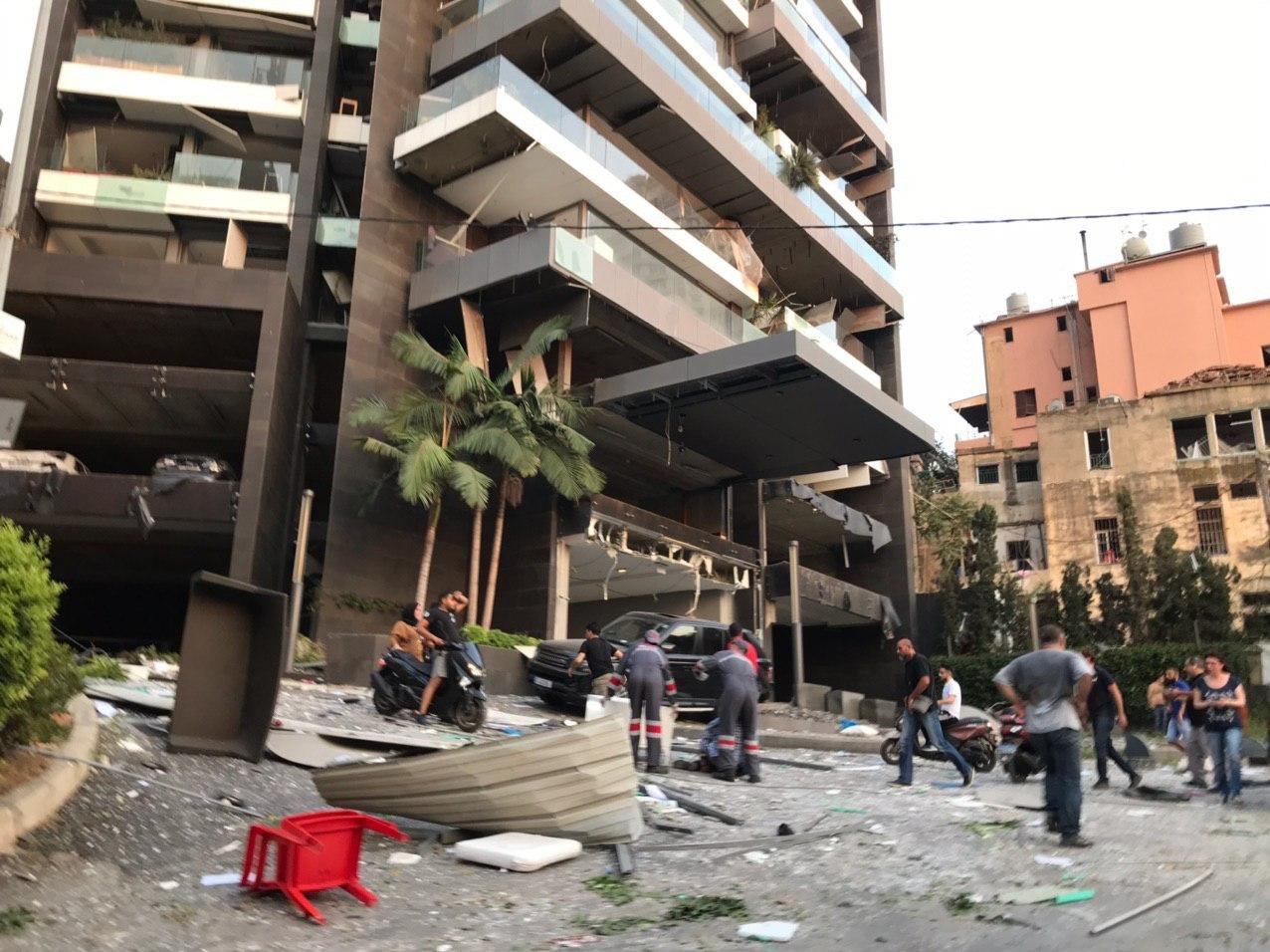 Многие здания пострадали от взрыва