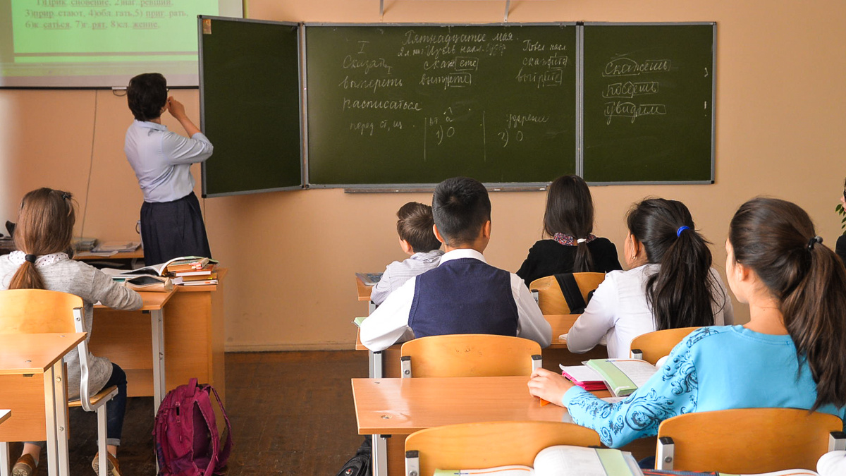 Никаких каникул. Чем на самом деле занимаются школьные учителя в Екатеринбурге, пока дети отдыхают?