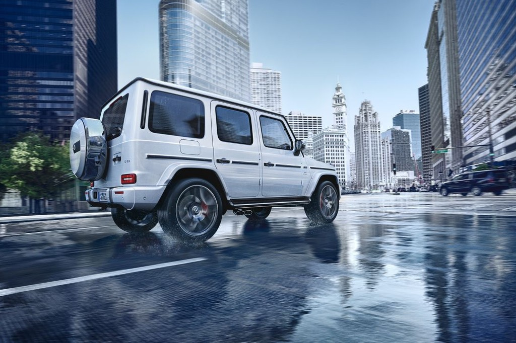 Новый Mercedes G-класса доберется до России в июне. Минимальная цена — 8,95 млн рублей Новый Mercedes G-класса доберется до России в июне. Минимальная цена — 8,95 млн рублей