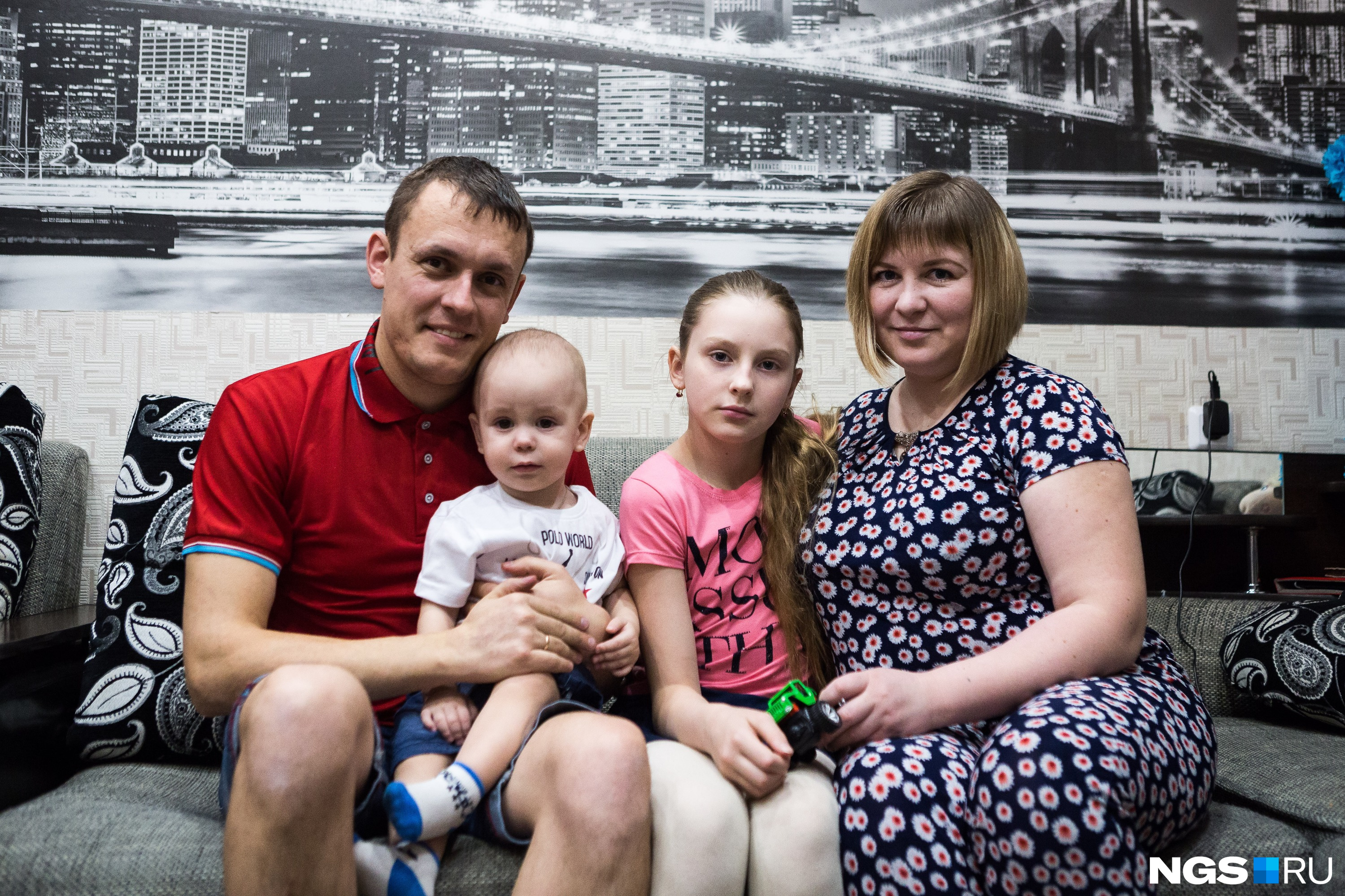 Елена и её муж Андрей долго пытались родить второго ребёнка самостоятельно, прежде чем решились на ЭКО
