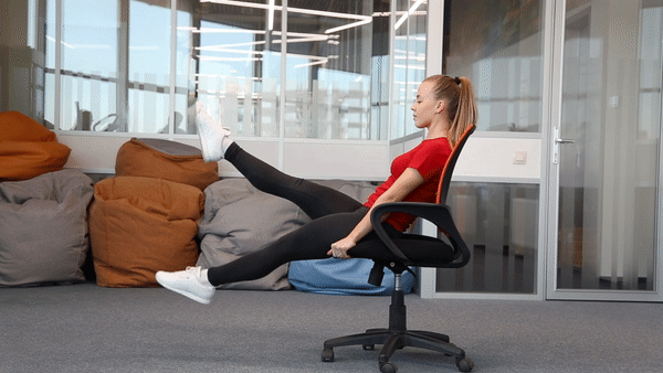 Накачать попу и размять мышцы: десять упражнений для тех, кто работает в офисе - 24 декабря 2018 - ngs70.ru