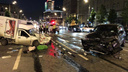 Камеры засняли, как пьяный актер Михаил Ефремов таранит фургон в центре Москвы
