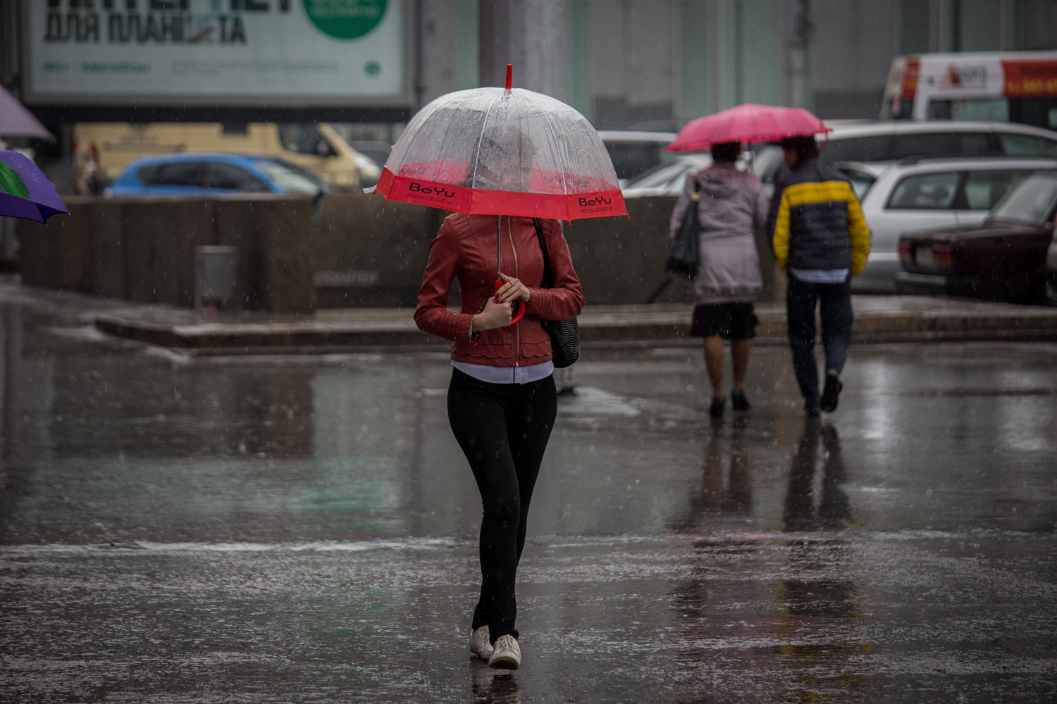 Мокрый снег с дождем. Мокрый снег с дождем. Ливень. Погода в москве на сегодня. Синоптики м.