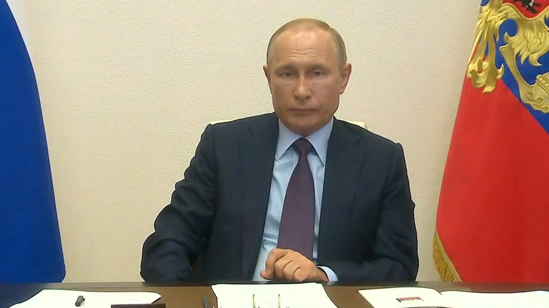 Поспешность может обернуться срывом: на совещании с Путиным обсудили 3 этапа выхода из самоизоляции