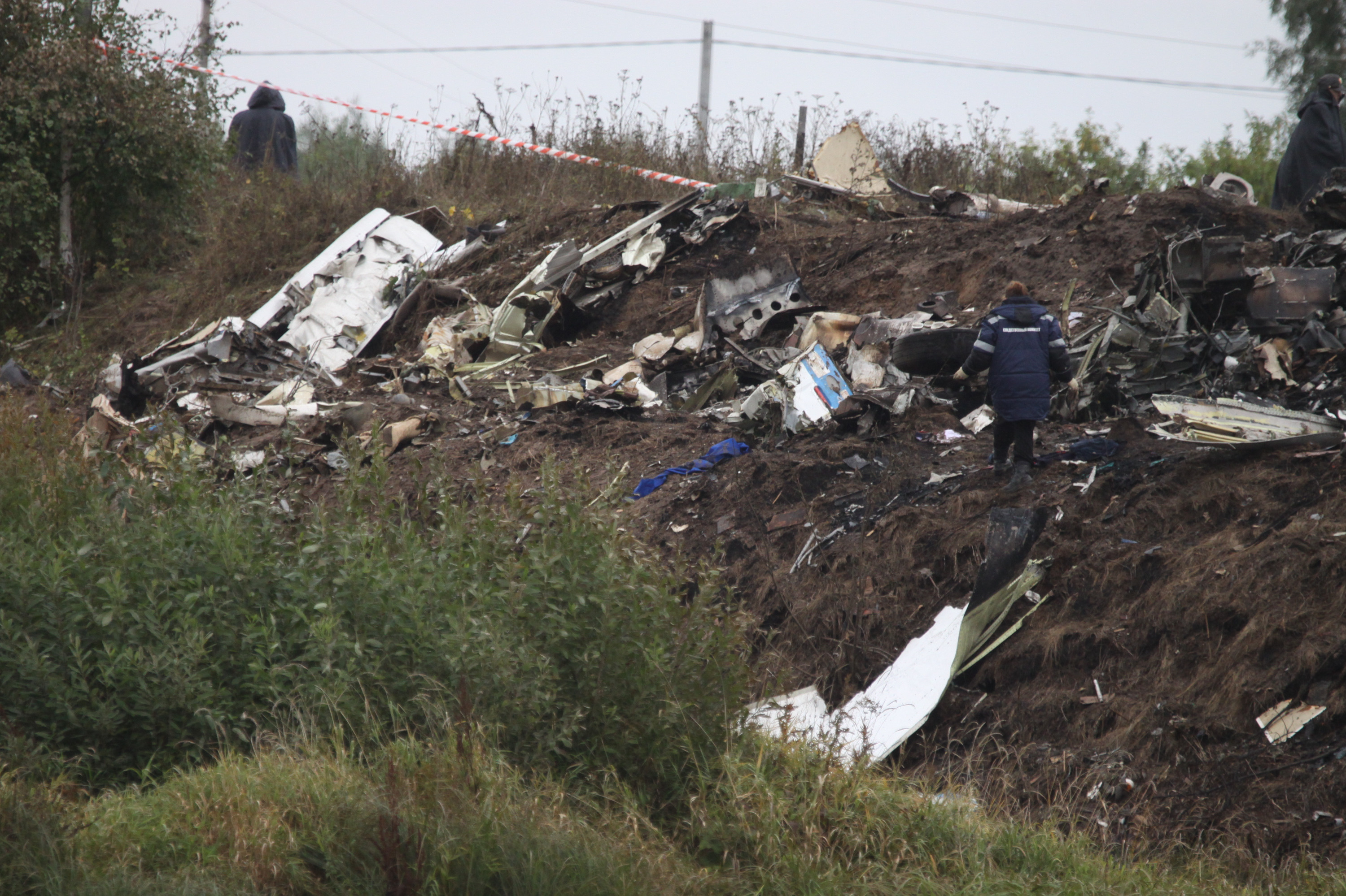 Локомотив разбился на самолете список погибших фото