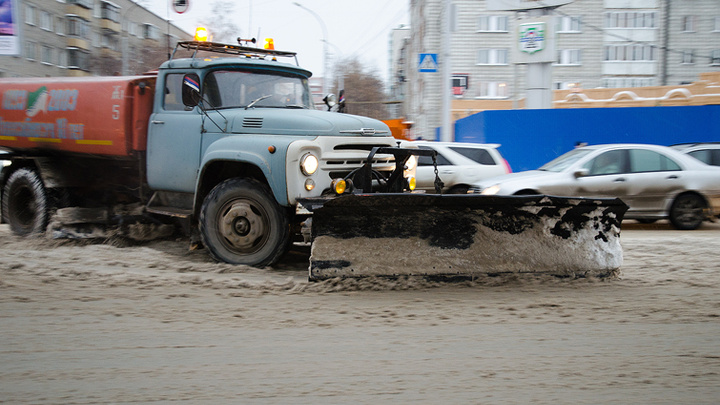 В Кемерово готовятся к борьбе с талым снегом и подтоплением 