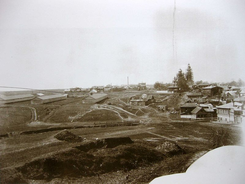 Строительство Спасской церкви. Вид от Сенной площади. 1901 год. Фото: spasnn.com<br>