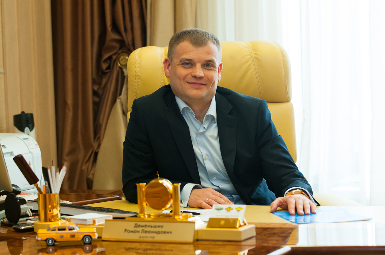 В транспортном бизнесе Роман Леонидович с 1998 года, и транспортный холдинг «DRL Group», это реализация его плана по созданию в Екатеринбурге местной, сильной, современной компании по перевозке пассажиров и грузов.