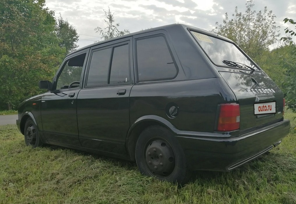 Не самый яркий из лондонских кебов, зато аутентичный