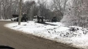 В Ростове дорожники укладывают асфальт прямо в снег