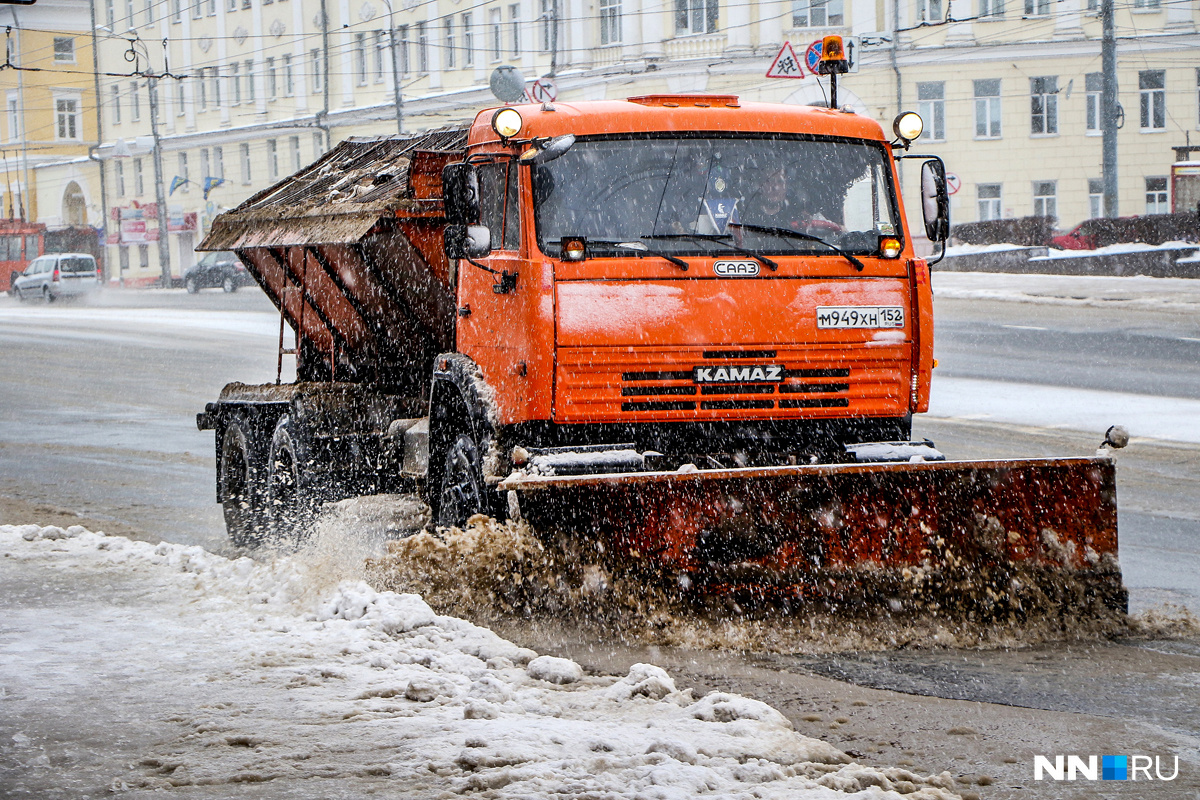 Расчистка снега автомобилем