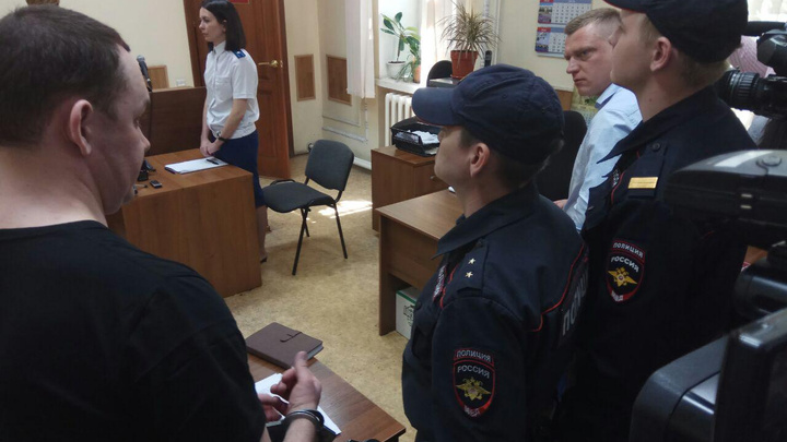 «Устранили его по политическим мотивам»: как депутату Волкову выносили приговор