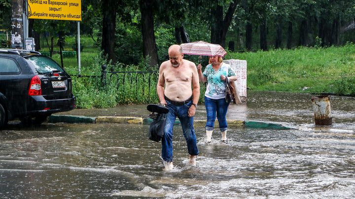 Успеть доехать с работы домой: в Нижний Новгород идут грозы, ливни и сильный ветер