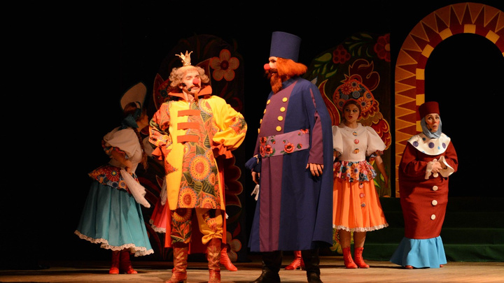 Свистопляска и бабий бунт. Театр из Коми покажет спектакли на нижегородской сцене