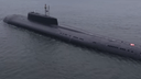Минобороны показало, как атомная подлодка «Омск» поражает корабль ракетой