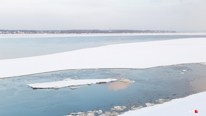 В Прикамье двое молодых рыбаков провалились под лёд и утонули в Каме