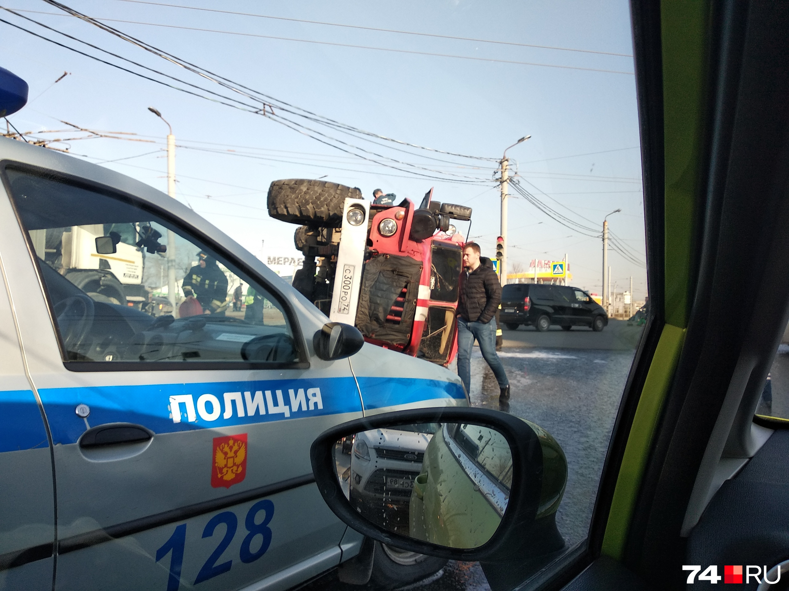 На пожар направили резервную технику На пожар направили резервную технику
