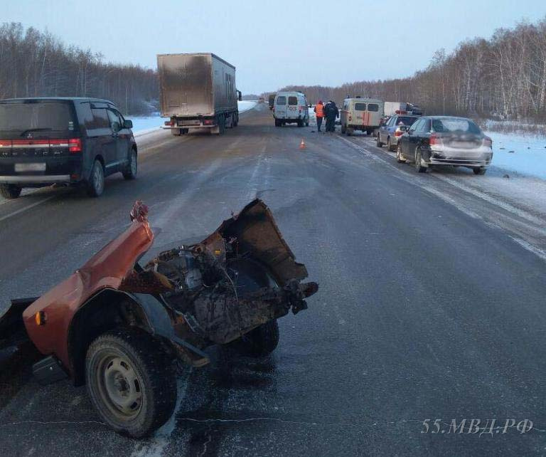 Двигатель оторвало от салона Двигатель оторвало от салона