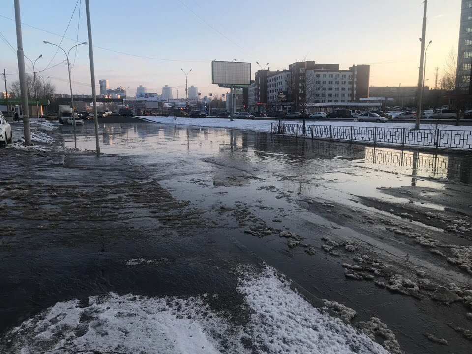 На Готвальда — Опалихинской тоже потоп На Готвальда — Опалихинской тоже потоп