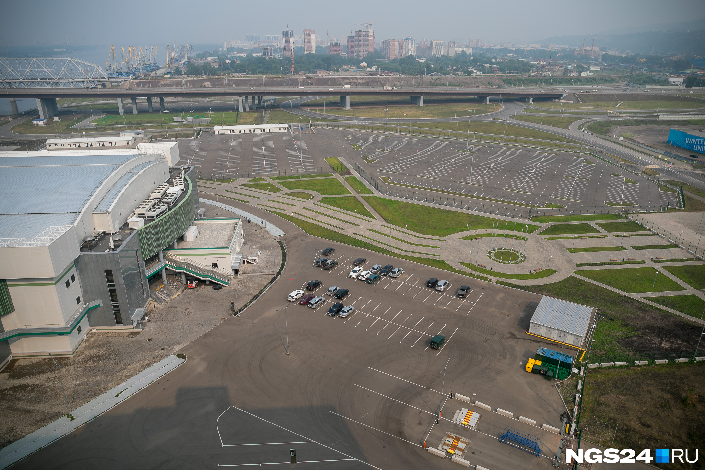 Urbo arena. Платинум Арена Красноярск. Платинум Арена Красноярск парковка. Платинум Арена в Воронеже. Димитрова платинум Арена.