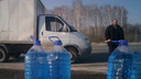 «Я её не разливаю»: на трассе под Челябинском человек с ножом напал на продавца незамерзайки