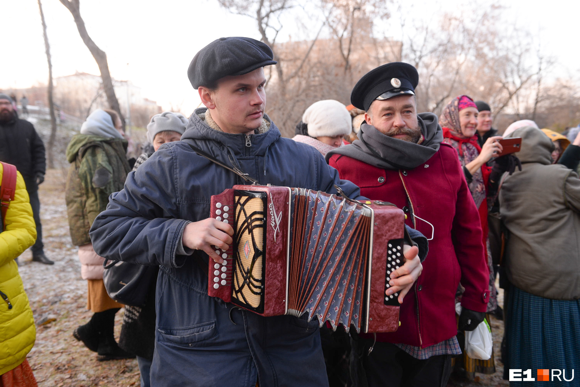 Пели русские народные песни Пели русские народные песни